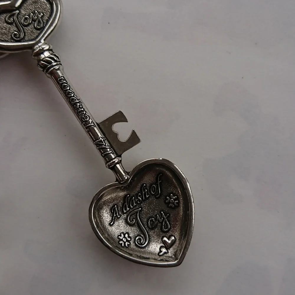 4 Measuring Spoons- Key Hearts Silver Tone